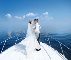 5 reasons to get married on a boat | Cruise San Diego